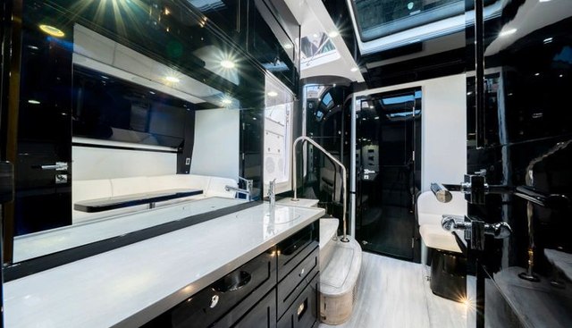 noname yacht for sale 24