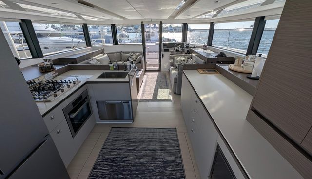 Hamlet yacht for sale 54
