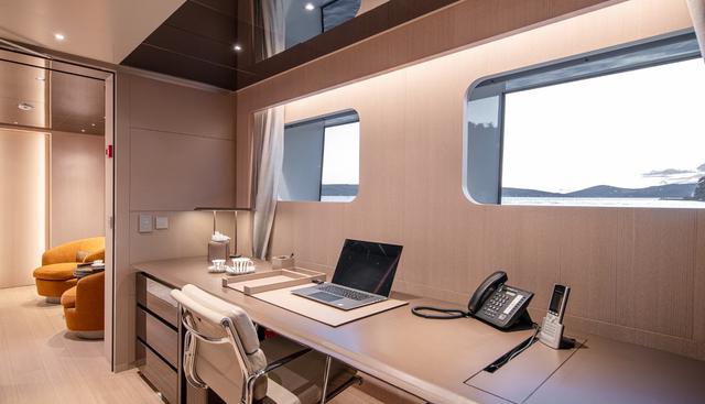 KINDA yacht for sale 14