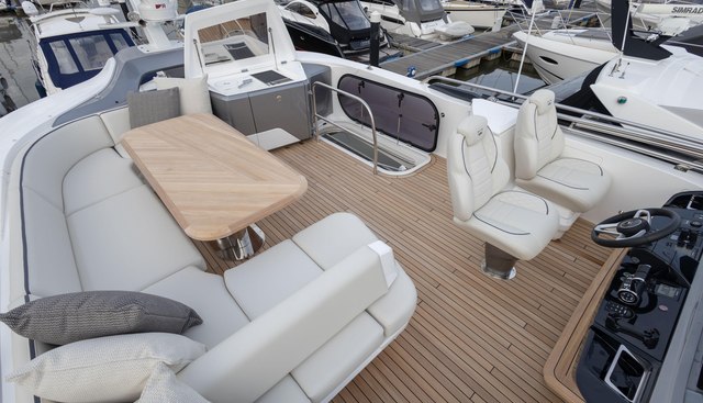 S65524 yacht for sale 110