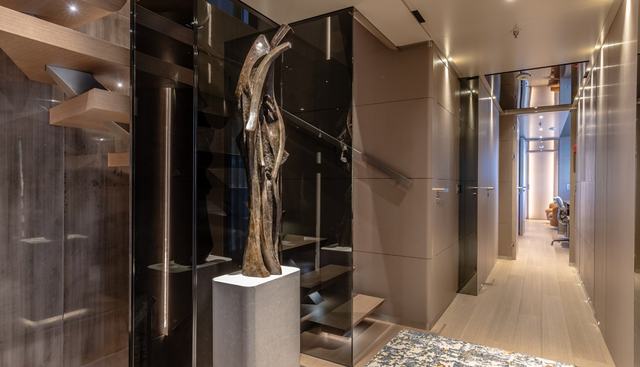 KINDA yacht for sale 9