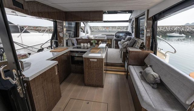 Galeon 510 SKY yacht for sale 4