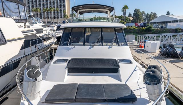 HYVE yacht for sale 8