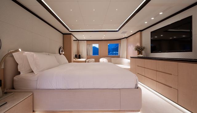 Alunya yacht for sale 38