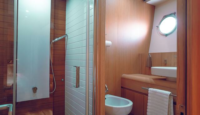 SEA PEARL 2 yacht for sale 14