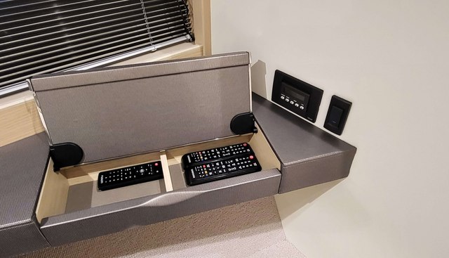 noname yacht for sale 35