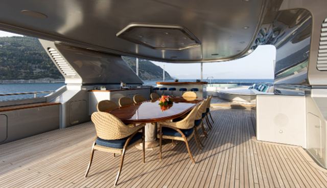VIBRANCE yacht for sale 3