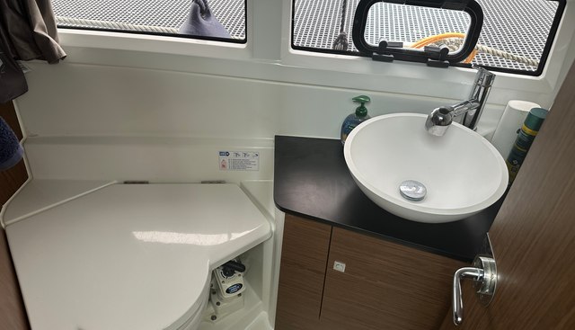 Sea Esta yacht for sale 27