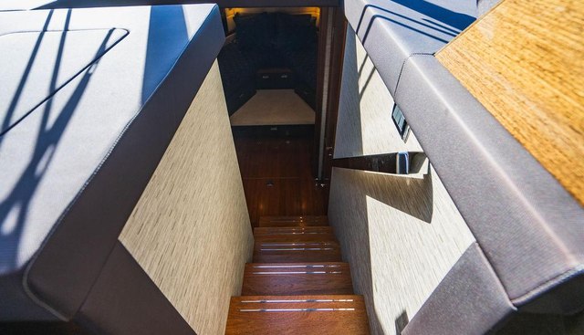 HAPPY DAZE IV yacht for sale 37