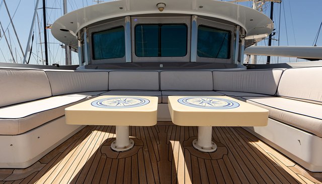 QUEEN MAVIA yacht for sale 42