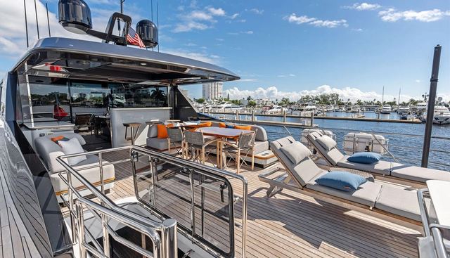 REUNION yacht for sale 27