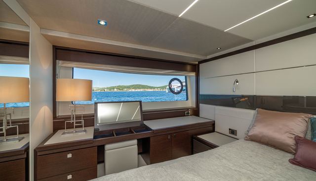 EDO I yacht for sale 35