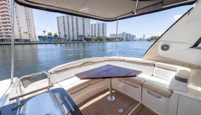 PURA VIDA yacht for sale 18