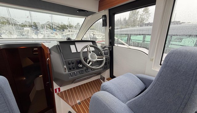 noname yacht for sale 13