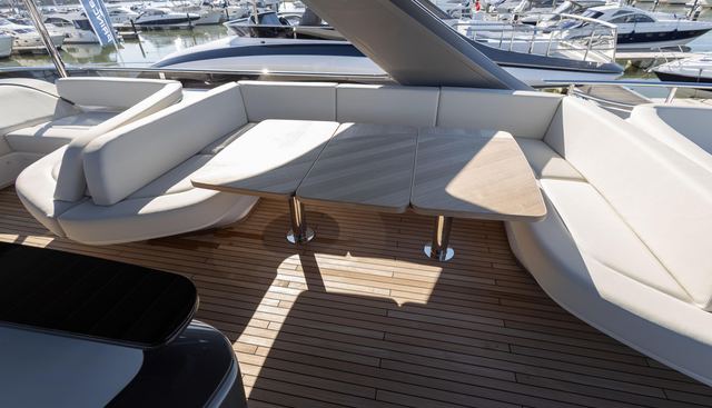 PNY72079 yacht for sale 12