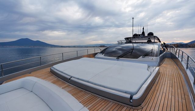 STILE DI VITA yacht for sale 2