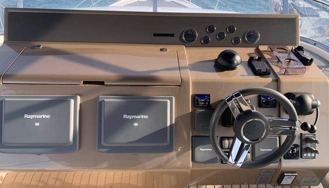 noname yacht for sale 8