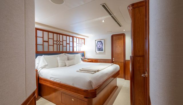 AVALINA yacht for sale 25