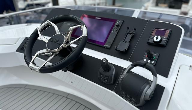 noname yacht for sale 32