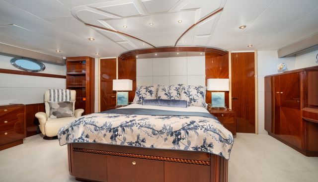 TRYST yacht for sale 19