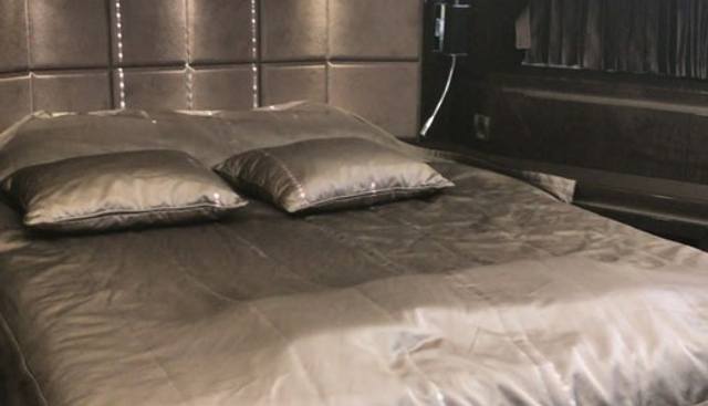 GALEON 640 FLY yacht for sale 53