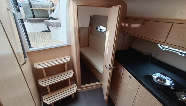 Sonnen Line yacht for sale 17