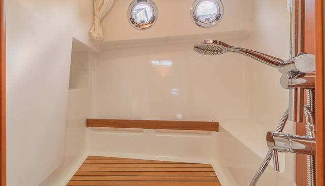 noname yacht for sale 14