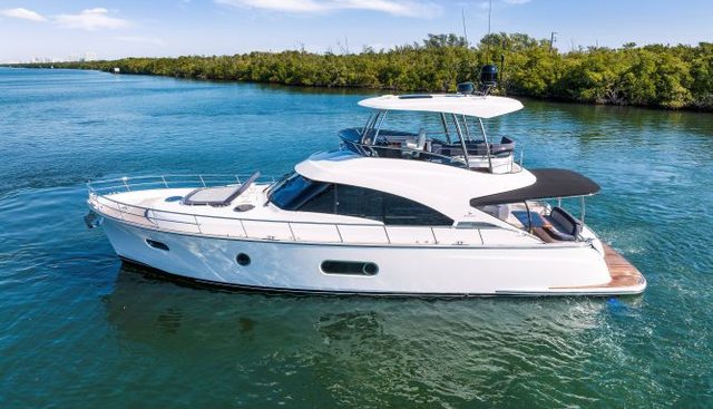 54 DAYBRIDGE yacht for sale 7
