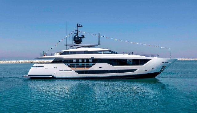 Etoile yacht for sale 33