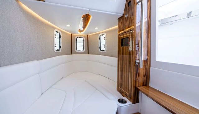 noname yacht for sale 33