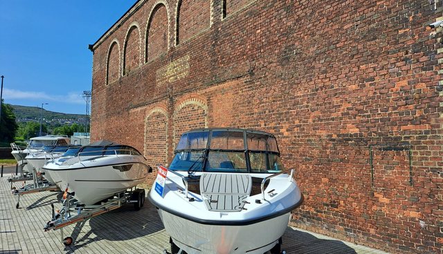 F650 yacht for sale 15