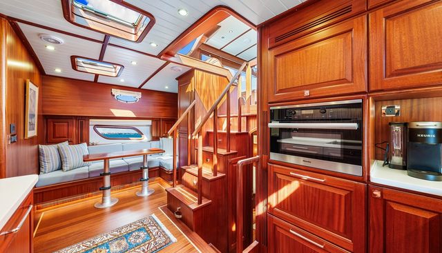 ISLAND GIRL III yacht for sale 17