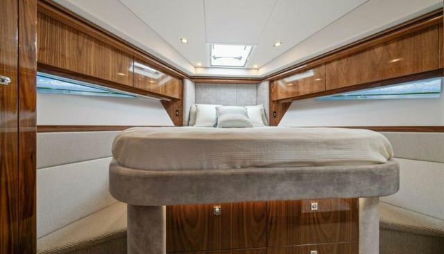 MISS SIP yacht for sale 47