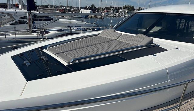 noname yacht for sale 9