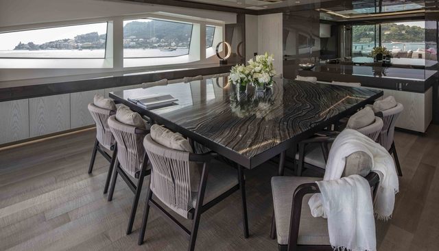 MANGUSTA GRANSPORT 45 yacht for sale 23