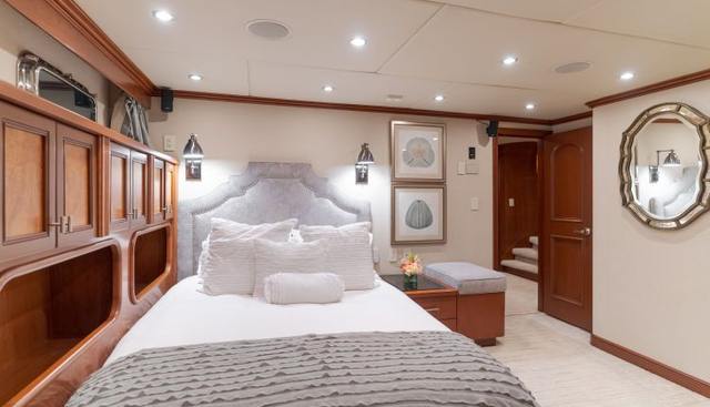 Huracan yacht for sale 65