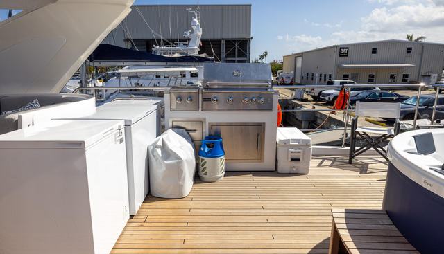 CAPTAIN MORGAN II yacht for sale 24
