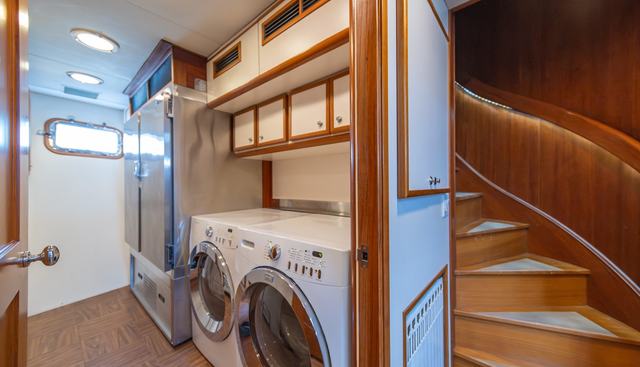 Escape Of London yacht for sale 55