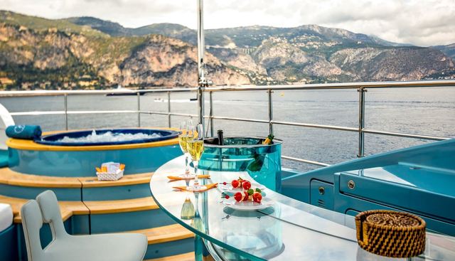 QUEEN ALLA yacht for sale 3