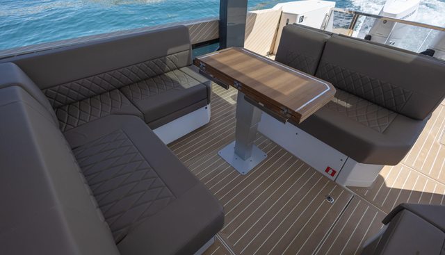 SN400GTO-286 yacht for sale 3