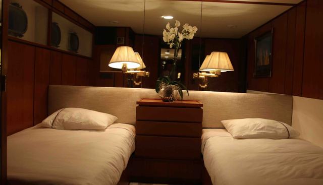 SEAGULL OF CAYMAN yacht for sale 7