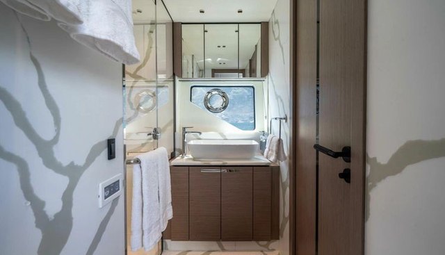 75 SPORT YACHT yacht for sale 534