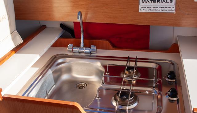 Éalú yacht for sale 17