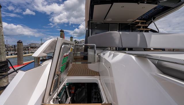 STEALTH yacht for sale 30