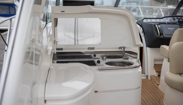 noname yacht for sale 27