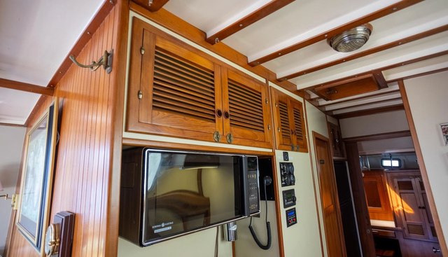 Amazing Grace yacht for sale 13