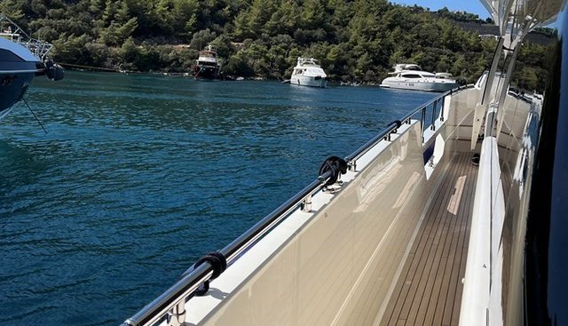 White Swan yacht for sale 12