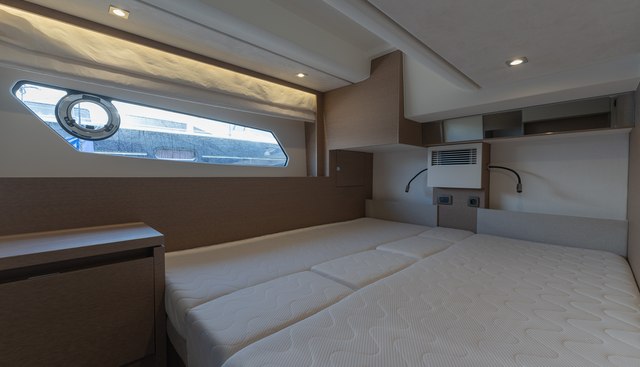 noname yacht for sale 19