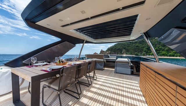 REGINE OF CANNES yacht for sale 2