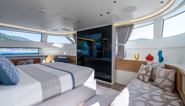 Aisha yacht for sale 38